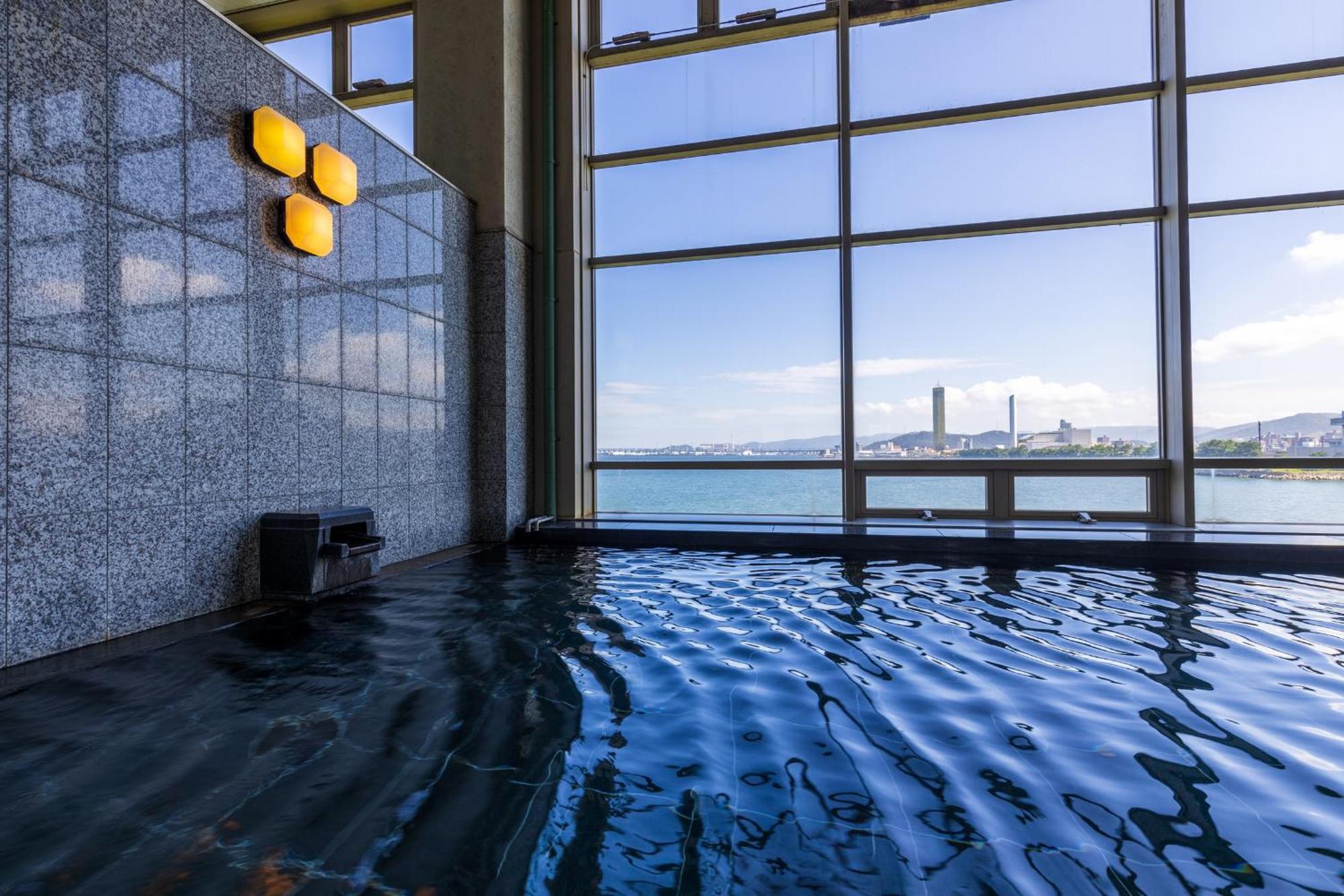 Okura Hotel Маругаме Екстериор снимка