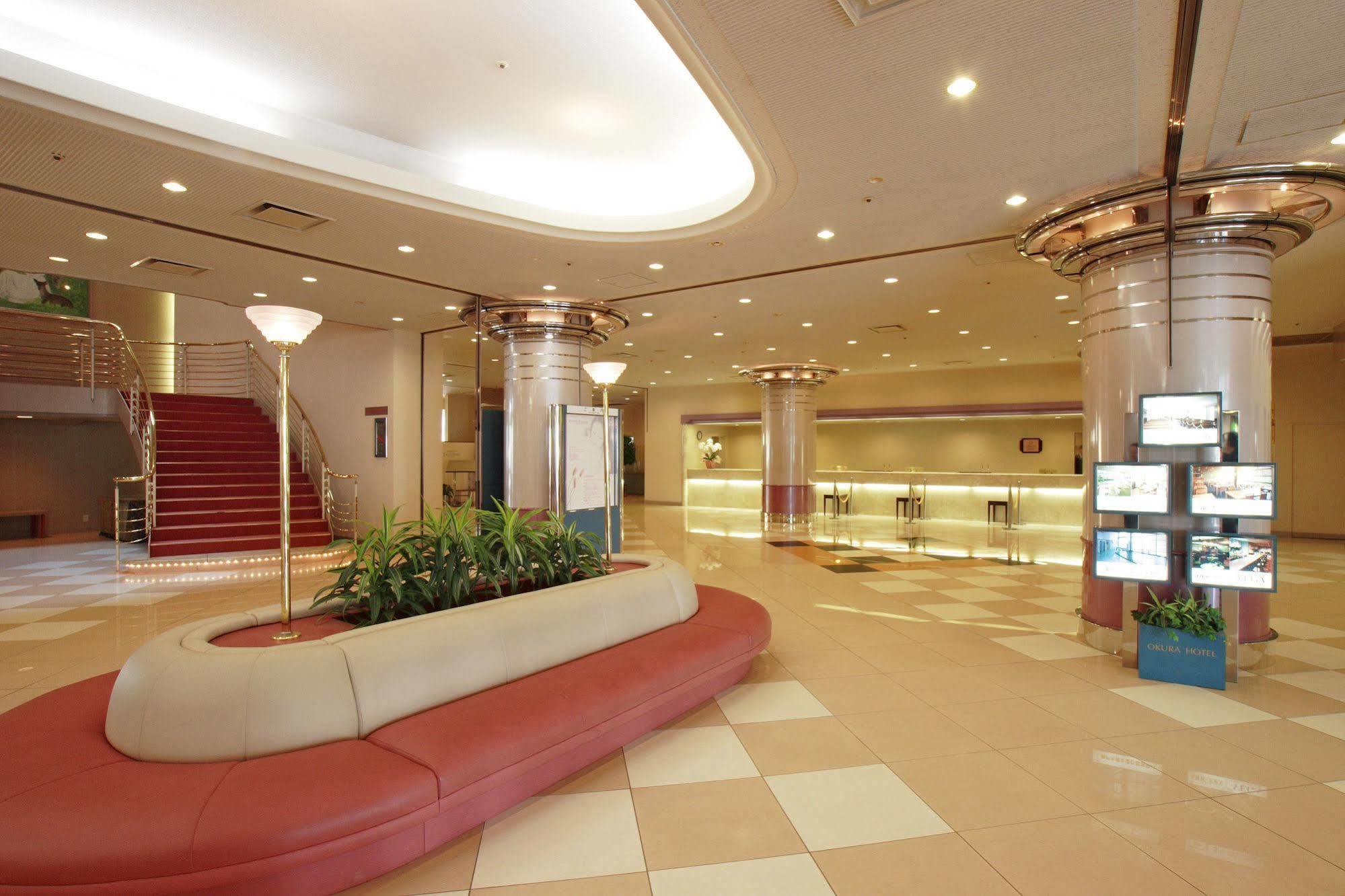 Okura Hotel Маругаме Екстериор снимка